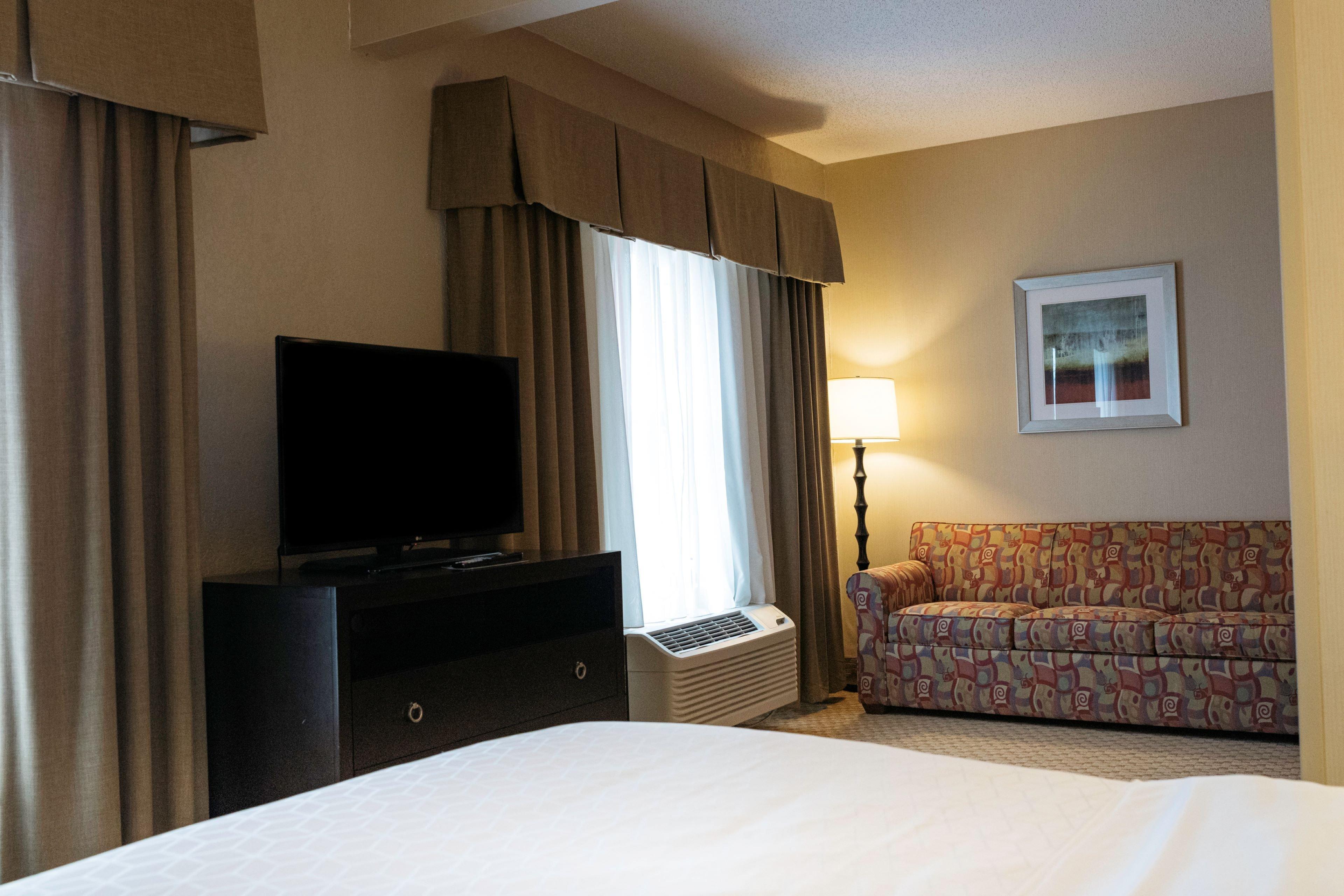 Holiday Inn Express & Suites - Olathe North, An Ihg Hotel Exterior photo